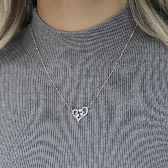 18kt white gold plated heart and star necklace - Picture 4 of 4